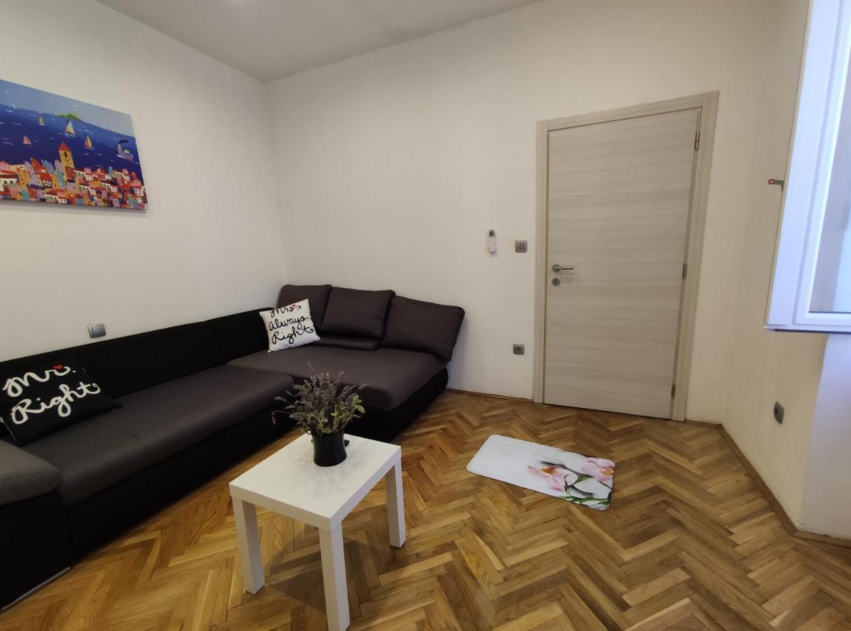 Apartment Tona 希贝尼克 外观 照片