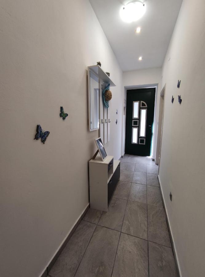Apartment Tona 希贝尼克 外观 照片